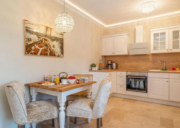 公寓 Strandurlaub 青斯特